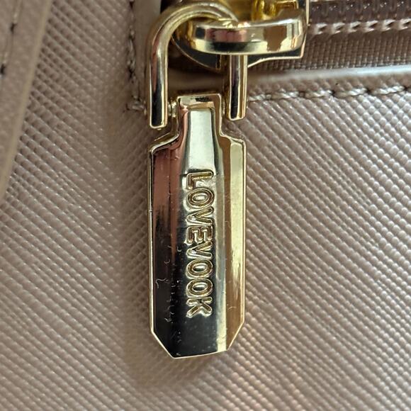 Lovevook 16.5” Peach Waterproof Office Shoulder Bag for Women - Picture 6 of 13